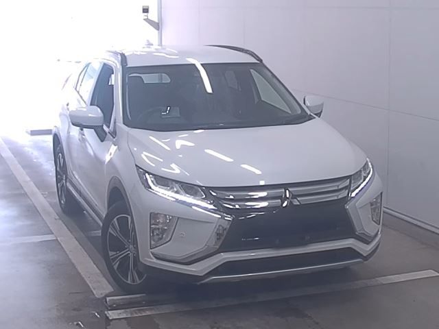 2575 Mitsubishi Eclipse cross GK1W 2018 г. (NAA Fukuoka)